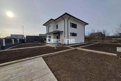 Casă individuală cu 4 camere cu Canalizare în Miroslava - 2