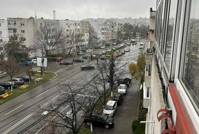 Se vinde apartament cu 2 camera,hol patrat,2 balcoane - 5