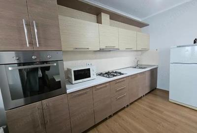 Apartament cu 2 camere decomandat în Triaj