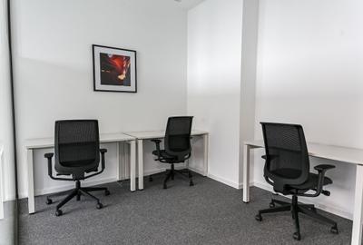 Spațiu de birou privat pentru 2 persoane în Regus Vox Technology Park - 2