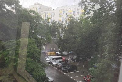 Apartament cu 2 camere decomandat în Rahova - 2