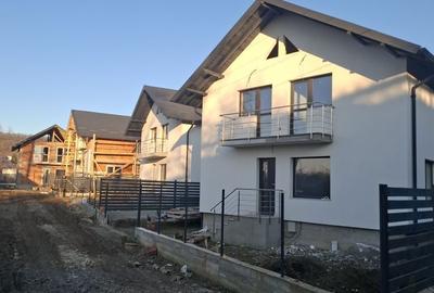 Casă cu 4 camere în Ștefănești - 2