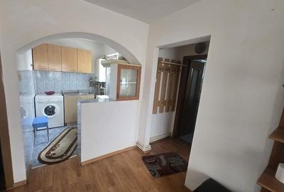 Apartament cu 3 camere în Central - 3