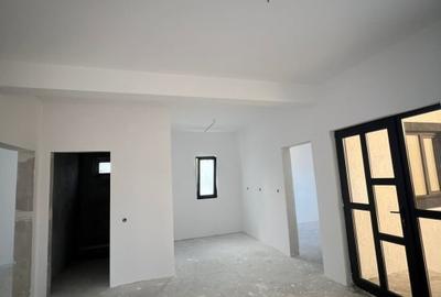 Casa de 3 camere la cheie | Navodari - 2