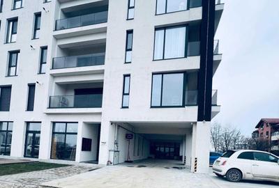 Spațiu comercial, de 220 mp, în Central