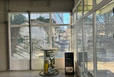 Spațiu comercial, de 100 mp, în Central