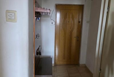 Apartament cu 3 camere semidecomandat în Drumul Taberei - 8