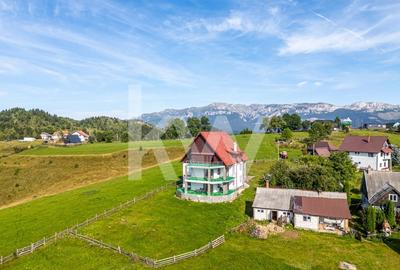 Vila Fundata, Brasov cu vedere panoramica | Pensiune sau locuinta | Comision 0% - 2