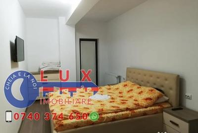 Apartament cu 3 camere decomandat în Big - 7