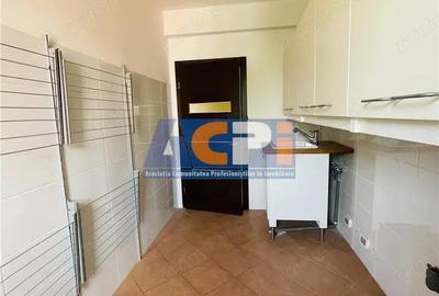 VANZARE CASA VILA 6 CAMERE 652 mp TEREN ZONA SISESTI SECTOR 1 - 17