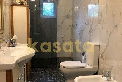 Casă cu 11 camere cu Teren 500 Mp în Voluntari