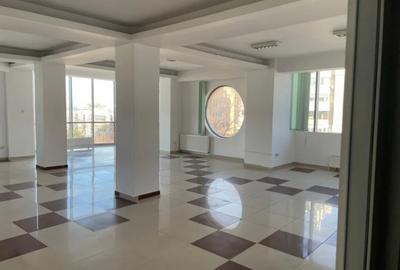 Birou, de 110 mp, în Central - 9