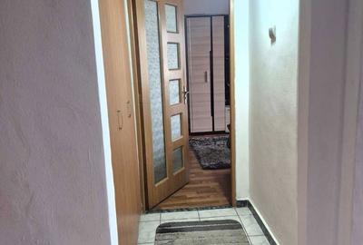 Apartament cu 3 camere semidecomandat în Central - 5