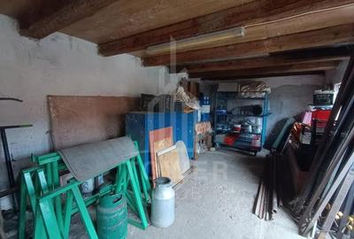 Casa de vanzare in satul Ro?ia cu vedere panoramica spre Mun?ii Fagaras - 4