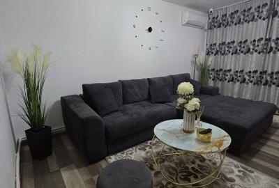 Apartament cu 4 camere decomandat în Central - 3