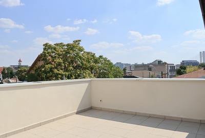 Casă individuală cu 9 camere cu Canalizare în Banu Manta - 9