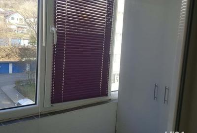 Inchiriez apartament 2 camere in Targu Mures, strada Gloriei - 7