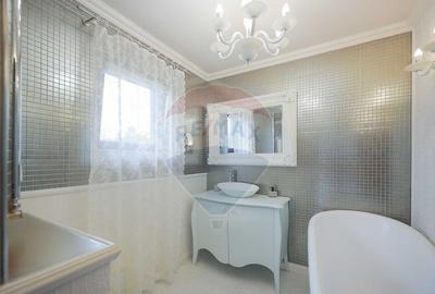 Casa de vanzare cu 3 dormitoare, cartier Europa, Oradea - 6