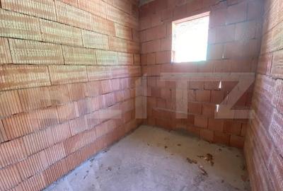 Casă cu 3 camere cu Teren 500 Mp în Central - 4