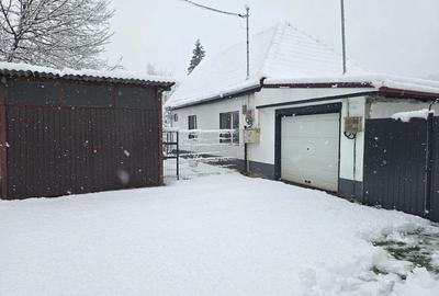 Casă cu 2 camere cu Teren 609 Mp în Central