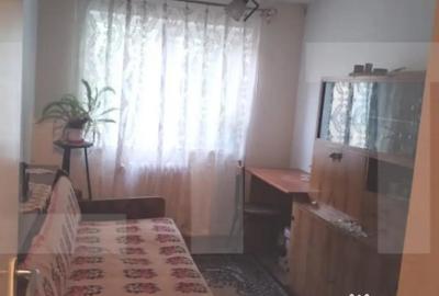 Apartament cu 4 camere semidecomandat în Central - 4