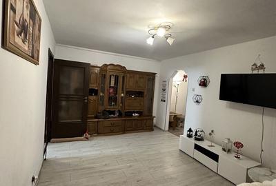 Apartament cu 3 camere semidecomandat, mobilat în Brâncoveanu - 4