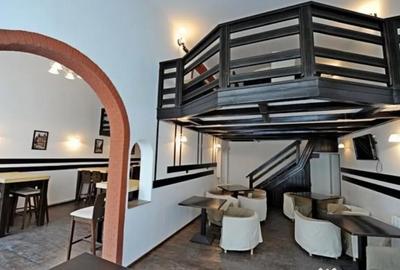 Spațiu comercial, de 1,000 mp, în Central - 14