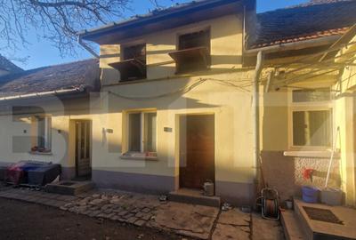 Casa de vanzare, 1360 mp teren, strada asfaltata, circulata, - 29