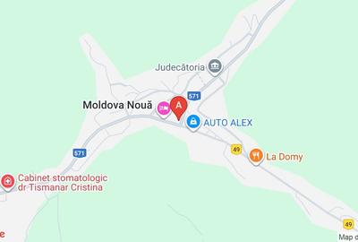 Casa în Moldova Noua - 1