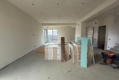 Casă individuală cu 4 camere cu Canalizare în Tunari - 11