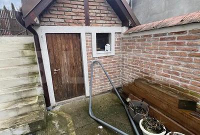 Casă cu Teren 250 Mp în Livezeni - 7