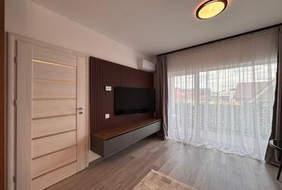 Apartament cu 2 camere decomandat, mobilat în Tractorul - 2