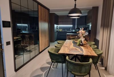 Apartament cu 5 camere decomandat în Inel II
