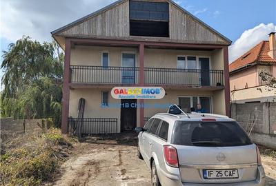 Casă cu 5 camere cu Teren 1000 Mp în 1 Decembrie - 2