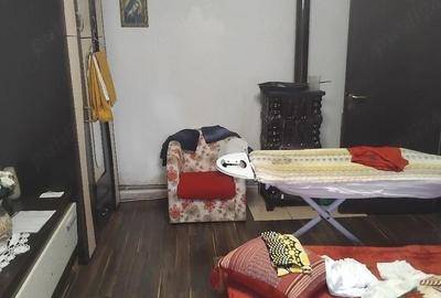 Apartament cu 3 camere decomandat în Aghireșu - 2