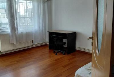 Apartament cu 2 camere decomandat în Dorobanți 2 - 1