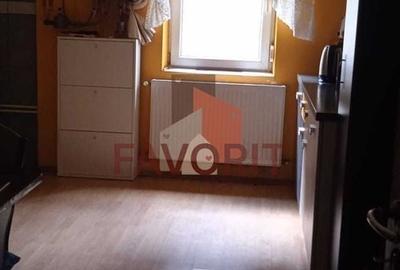Apartament cu 2 camere decomandat în Aradului - 4