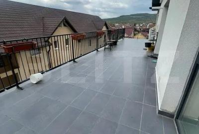 Apartament cu 3 camere decomandat în Sud - 13