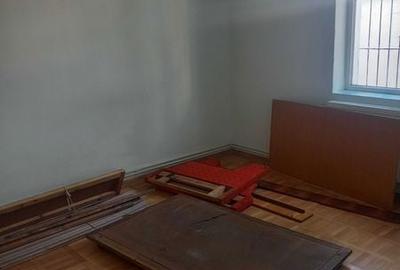 Casă cu 4 camere cu Teren 2500 Mp în Vatra Luminoasă - 6