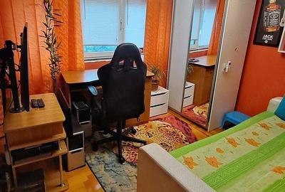 Apartament cu 4 camere decomandat în Central - 8