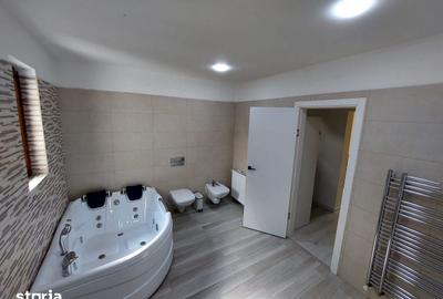 Casă cu 6 camere cu Teren 719 Mp în Ghencea - 2