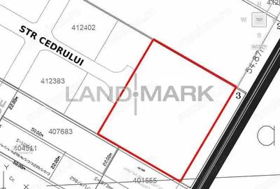 Teren de 5012 mp, în Central