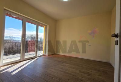 Casă cu 4 camere cu Canalizare în Terezian - 10