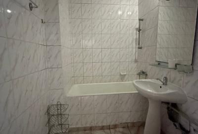 Titan 2 Camere Etaj 1 49 Mp Bloc Reabilitat 10 Min Metrou 10 Min Parc IOR - 4