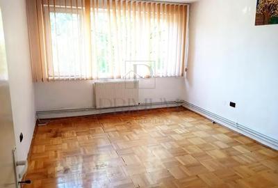 Spitalul Judetean - 3 cam - decomandat - centrala proprie - lift - ETAJ 2 Spitalul Judetean - 3 cam - decomandat - centrala proprie - lift - ETAJ 2 - 3