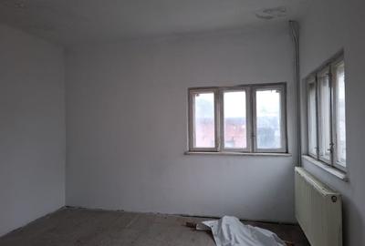 Casă individuală cu 12 camere cu Teren 207 Mp în Unirii - 6
