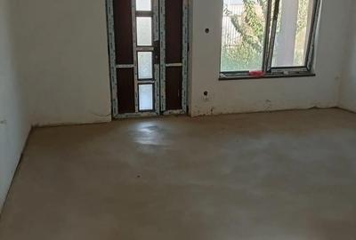 Casă cu 5 camere în Șendreni - 9