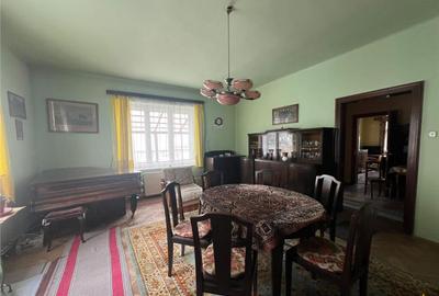 Casa singura in curte, cu garaj, Central, Brasov - 10