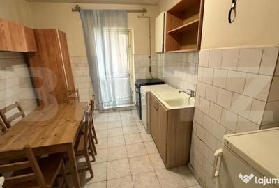 Apartament cu 4 camere decomandat în Central - 11