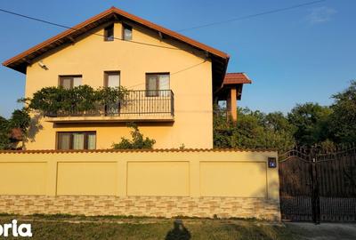 Casă cu 5 camere cu Teren 768 Mp în Poienarii Burchii - 20